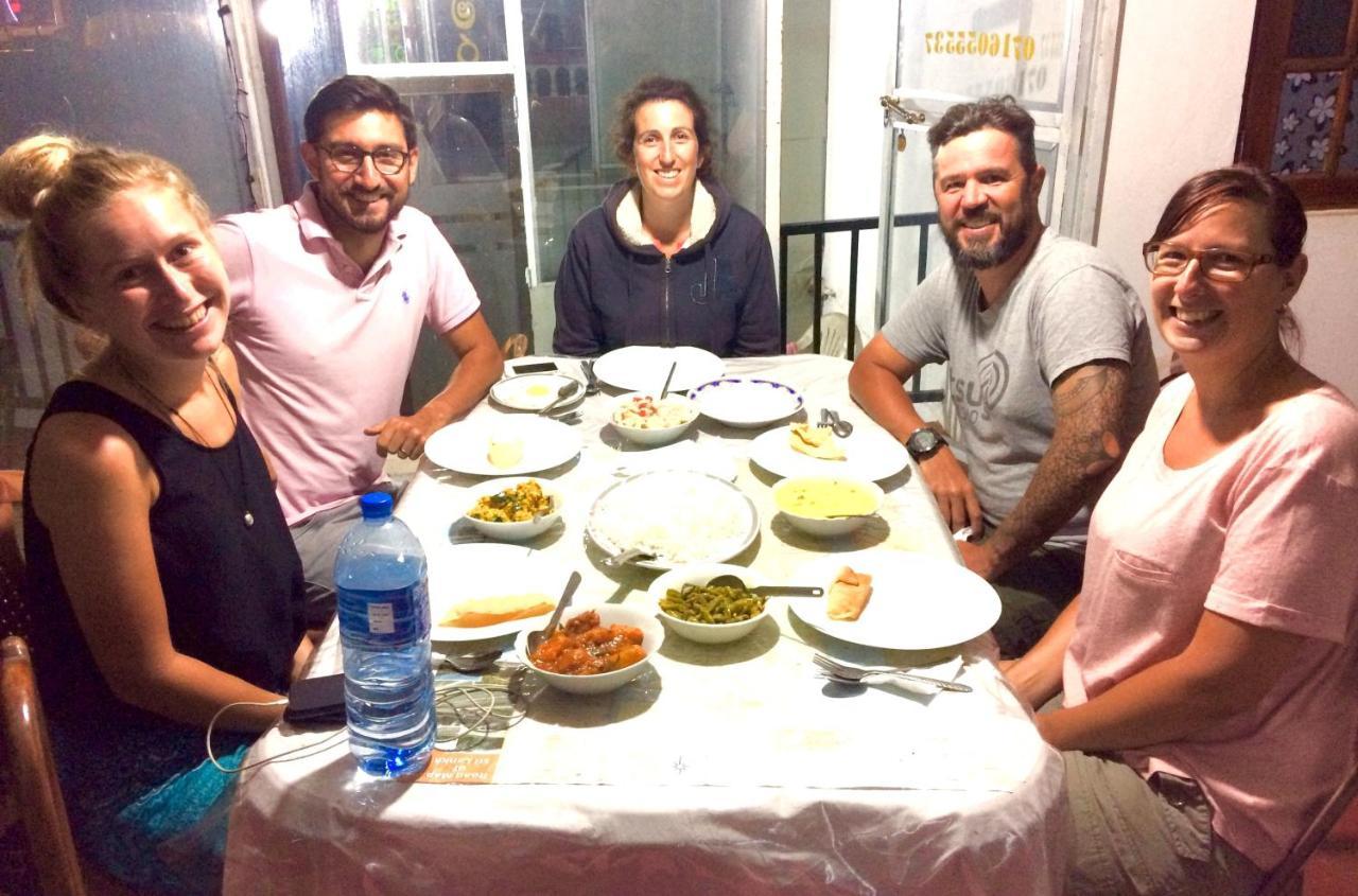 Vinish Inn Nallathanniya Dış mekan fotoğraf